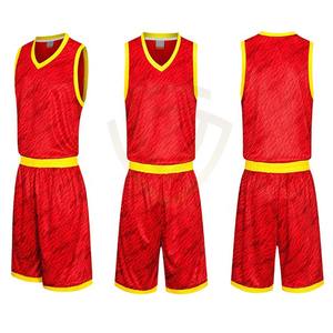 Uniforme de Baloncesto Personalizado Hecho en Pakistán, Transpirable, 100% Poliéster, Impresión Digital, Uniforme Deportivo Liso - Product Image 4