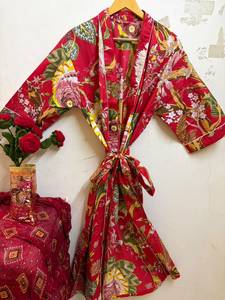 Al por mayor: Bata Kimono de Algodón Floral Rojo para Mujer, Transpirable, Cuello en V, Cierre con Cordón, Largo hasta el Tobillo, Ligera, Hecha a Mano, OEM - Product Image 1