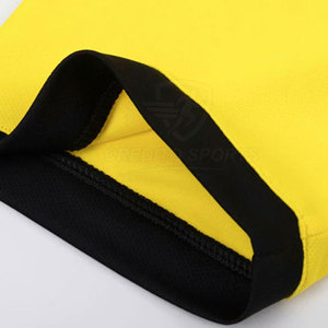 Tenue de football prête à l'emploi à prix de gros, haute performance et confort pour l'entraînement et les matchs en extérieur - Product Image 5