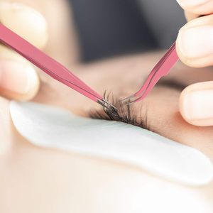 Pinzas de Belleza de Alta Calidad con Logotipo Personalizado, Punta de Fibra, Acero Inoxidable, Pinzas de Aislamiento para Extensión de Pestañas - Product Image 4