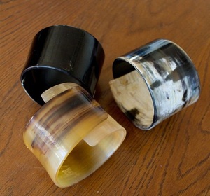 Anillo y Porta Servilletas de Cuerno de Búfalo Negro de Última Moda para Decoración de Mesa, en Oferta, al Mejor Precio - Product Image 3