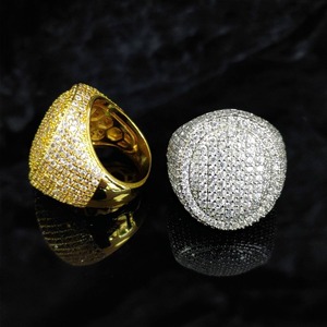 Bague Hip Hop de Luxe en Moissanite Diamantée, Fourniture Directe Usine, Idéale pour Mariages, Cadeaux et Soirées, Disponible à Prix Export - Product Image 2