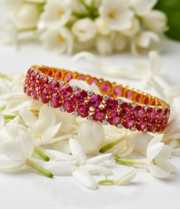 Bracelet classique en filigrane d'argent pour femmes avec accents de diamants, bijoux de mariage - Product Image 1