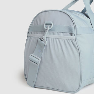 Sac de sport en nylon imperméable personnalisé avec logo pour hommes et femmes, sac de voyage à la mode, sac de sport à vendre - Product Image 3