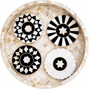 Bandeja de Servir Artesanal de Madera y Nácar |   Posavasos y Platos |   Regalo Decorativo para Eid Ramadán |   Juego de bandejas artesanales de lujo para cocina - Product Image 1