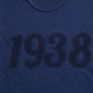 T-shirt graphique marine avec patch en chenille, col rond, coton doux, manches courtes, vêtement décontracté et tendance pour tous les jours - Product Image 5