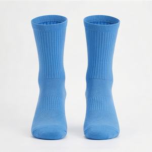Chaussettes en bambou personnalisées avec logo, unisexes, à la cheville, couleur personnalisée, respirantes, pour l'athlétisme, la gym, l'entraînement, la course à pied, équipement confortable - Product Image 1
