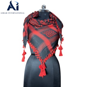 Vente en gros de foulards saoudiens Shemagh Arafat Keffiyeh, foulards traditionnels arabes Yashmagh pour les marchés du Golfe et du Moyen-Orient - Product Image 1