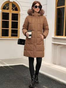 Manteau long matelassé pour femme avec capuche en fourrure et fermeture éclair, haute qualité, collection hiver 2026, le plus vendu, vêtements d'hiver, fabricant OEM - Product Image 5