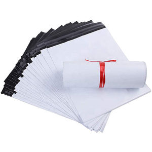 Custom Eco-friendly Matte Black Grey Silver Plant Based Mailing <b>Polybag</b> Poly mailers Bags for Clothes - Product Image 1