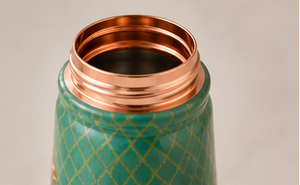 Botella de Agua de Cobre con Diseño Floral Verde, Portátil para Viajes - Product Image 2