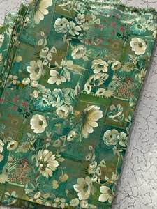 Tissu imprimé numérique de qualité supérieure en polyester, coton, rayonne et mousseline à motifs floraux pour robes, chemisiers et vêtements féminins - Product Image 6