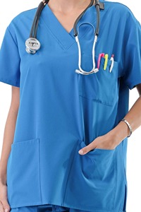 Blusa Médica Unisex Azul con Bolsillos Delanteros y Espacio para Estetoscopio, Uniformes de Hospital, Material de Algodón y Poliéster Tejido - Product Image 4
