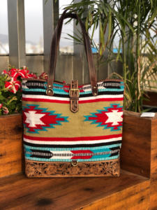 2024 mode usine haute qualité usiné à la main selle couverture grande taille sac fourre-tout pour femmes tissé à la main en cuir véritable sac à bandoulière - Product Image 3