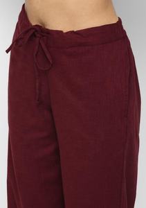 Ropa cómoda de yoga con dos bolsillos Hermosos pantalones elásticos y sin mangas de color Burdeos hechos a mano con tela de algodón suave - Product Image 5