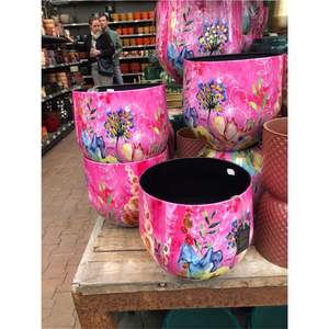 แจกันดอกไม้เคลือบโลหะสีชมพูหรูหรา วาดลายด้วยมือ รูปทรงกลม สำหรับตกแต่งบ้าน งานแต่งงาน และโต๊ะกลาง - Product Image 3