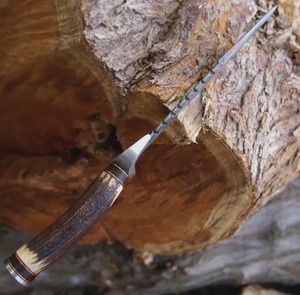 Couteau de chasse et de camping en acier Damas fait main, manche en corne de cerf, lame fixe de 16 pouces, personnalisable, OEM, survie tactique - Product Image 4
