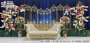 Mandap Metálico de Lujo para Bodas con Decoración Floral Roja y Diseño de Arco Dorado, Pantallas Metálicas para Fondo de Escenario, Ideales para Bodas Perfectas - Product Image 5