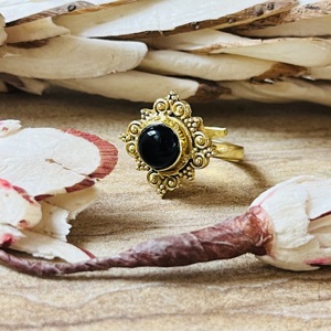 Hot Selling Vintage Black Onyx <b>Ring</b> Floral Design Tribal Ornate <b>Statement</b> <b>Ring</b> Gold Plated Brass Beaded Wholesale <b>Ring</b> For Women - Product Image 5