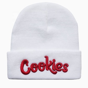 Gorro de Invierno Unisex Ajustable con Letras Bordadas en Negro y Azul, Mezcla de Lana, Estilo Urbano, Marca SBUN INTERNATIONAL - Product Image 2
