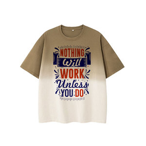 Think Less Do More - Camiseta Casual de Manga Corta con Cuello Redondo para Hombre, Corte Regular, Color Degradado, Estampado de Letras, 100% Algodón Jersey, 320 g - Product Image 2