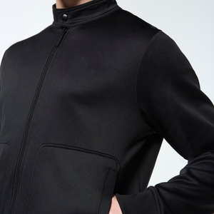Ensemble de survêtement athlétique pour homme avec logo personnalisé, idéal pour l'automne, jogging décontracté, en nylon et polyester épais - Product Image 6