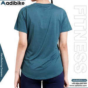 Chemises de fitness pour femmes en toile, coupe ajustée, séchage rapide, anti-plis, respirantes, vente en gros, OEM personnalisé, dernier design 2026 - Product Image 4