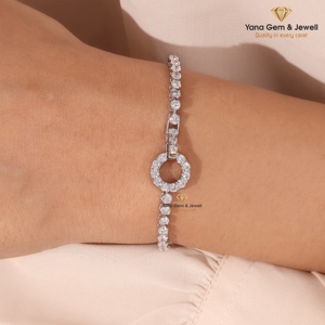 Pulsera de tenis de diamantes CVD cultivados en laboratorio con corte redondo para mujer, con diseño de halo circular, 5 TCW, oro macizo de 14k, color D-E-F, claridad VVS-VS - Product Image 1