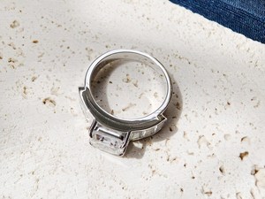 แหวนมอสซาไนต์ 2 กะรัต ทรงแอสเชอร์ ครึ่งวงนิรันดร์ สำหรับผู้หญิง เงินแท้ 925 ของแท้ สำหรับเจ้าสาว ของขวัญเซอร์ไพรส์สำหรับคนรัก - Product Image 3