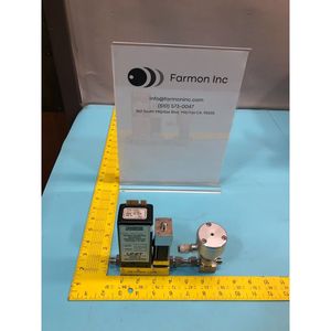 UNIT Instruments UTS-1020 MFC, Pluviomètre de 100 SCCM, Gaz - Équipement et Pièces Semi-conductrices Globales de Confiance - Product Image 2