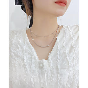Collier pour femme de style français haut de gamme, luxe léger, double couche, perles d'eau douce, chaîne à pampilles, colliers superposés tendance - Product Image 2