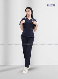 Conjunto de Uniforme Médico para Mujer, Cuello en V, Color Azul Marino, Manga Corta, Tejido de Poliéster, Rayón y Spandex, Incluye Pantalones - Product Image 4