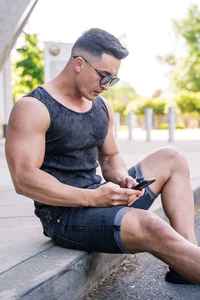 Débardeur en tricot noir uni à col rond pour homme X Sports City, débardeur sans manches décontracté, variations multicolores, débardeurs en coton pour homme - Product Image 4