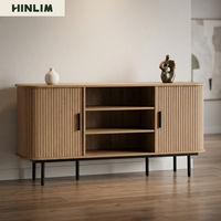 Aparador Moderno de Madera con Diseño Escandinavo y Patas Metálicas para Comedor