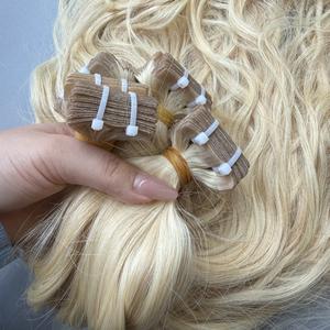 Extensiones de Cabello con Cinta Adhesiva Onduladas Vietnamitas CDYHAIRVN, Cabello Humano Remy, Onda Natural Suave, Color Rubio 613, Larga Duración, Venta al por Mayor - Product Image 1