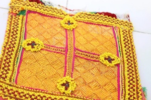 Kutch Vintage adornado con cuentas Indian Yokes parches bolsos vestido chaqueta bordado - Product Image 3