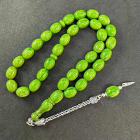 Chapelet musulman artisanal éco-responsable en résine, perles d'ambre et turquoise, bijou de prière religieux