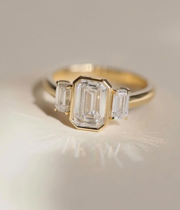 Anillo de Moissanita de Plata de Ley 925 con Diseño Clásico, Anillo de Moissanita Chapado en Oro de 14K, Anillo de Compromiso con Diamante Cultivado en Laboratorio para Mujer - Product Image 2