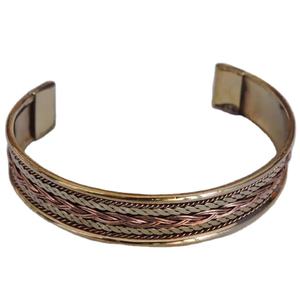 Pulseras magnéticas de estilo punk de cobre con estilo para hombres y mujeres con diseños de piedra Brazaletes de moda - Product Image 1