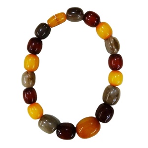 Pulseras de Resina Ecológicas de Diseño de Lujo para Chicas, Uso Casual, Pintadas a Mano, Formas Personalizadas, Disponibles al por Mayor en India - Product Image 1