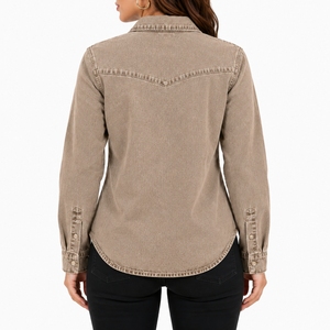 Camisa de Mezclilla para Mujer, Color Personalizado, Cómoda, Duradera, Informal, Premium, Lavada, Corte Relajado, Fabricante OEM - Product Image 2