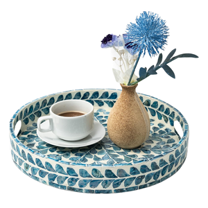 Bandeja de servir redonda de lujo con motivos de viñas en color verde azulado y nácar, exquisita bandeja de mosaico para servir bebidas otomanas, fabricada en Vietnam. - Product Image 2