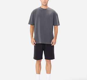 Camiseta de Hombre de Algodón Tejido de Alta Calidad OEM, Corte Holgado, Color Gris Oscuro, Estilo Urbano, con Estampado Personalizado en la Parte Delantera - Product Image 4