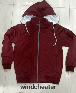Veste coupe-vent à capuche très demandée pour l'extérieur, résistante au vent et à séchage rapide, pour une utilisation en toutes saisons, en vente - Product Image 6