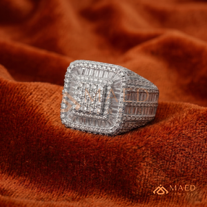 แหวนทรงสี่เหลี่ยมเคลือบสีเงินสีขาวทอง |   สายรัดข้อมือแบบฝังเพชรทรงบาแกตต์และทรงกลม |   เครื่องประดับสไตล์ฮิปฮอปแบบดารา - Product Image 1