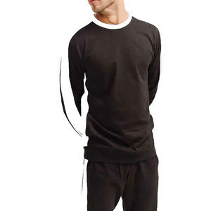 Conjunto Deportivo Unisex de 2 Piezas: Sudadera con Cuello Redondo y Estampado Sólido en Contraste y Pantalones Jogger Ajustados, Ropa Deportiva Urbana - Product Image 6