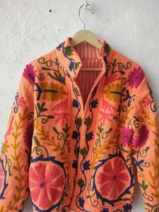 Abrigo de Terciopelo de Algodón Bordado, Chaqueta Larga Suzani, Estampado Floral a Mano, Abrigo Naranja - Product Image 3