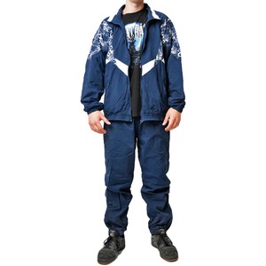 Survêtement personnalisé pour homme en nylon coupe-vent avec veste zippée et pantalon de jogging - Product Image 1