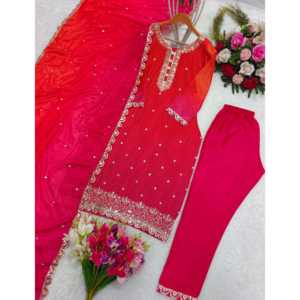 Designer Pent-Top et belle Dupatta pour la fête Porter des robes de soirée élégantes - Product Image 1