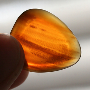 Púas de Guitarra Clásicas de Cuerno de Búfalo Natural, Duraderas, Hechas a Mano, Lisas, para Guitarra Acústica y Eléctrica, Proveedor al por Mayor en India - Product Image 3